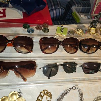 Sale Photo Thumbnail #1216