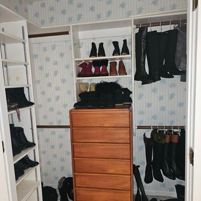 Sale Photo Thumbnail #816