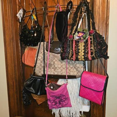 Sale Photo Thumbnail #890