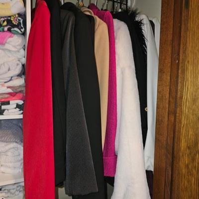 Sale Photo Thumbnail #910