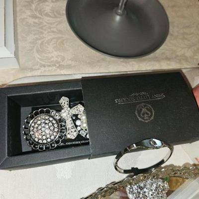Sale Photo Thumbnail #1205