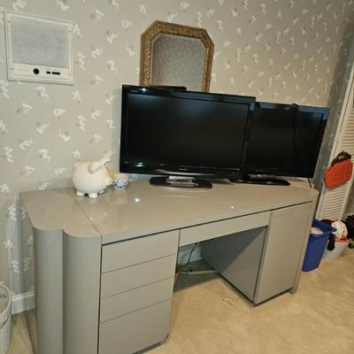 Sale Photo Thumbnail #865