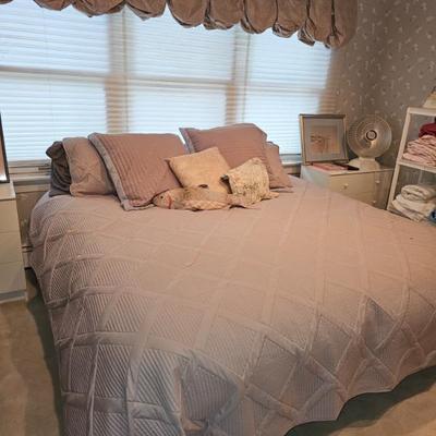 Sale Photo Thumbnail #849