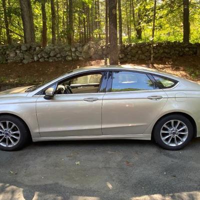 Sale Photo Thumbnail #2: 2017 Ford Fusion
PRE-SELLING $12,750
Selling for owner
Super clean, one owner 2017 Ford fusion SE Sedan. 
Beige/beige
35,589 miles
New tires
All service records available. 
