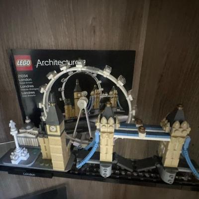 Lego architecture set - London