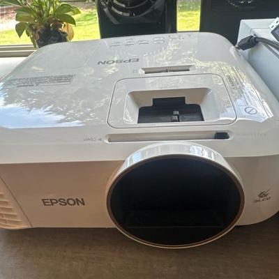 Epson Home Cinema 2150