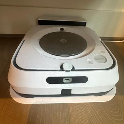 iRobot Braava mop