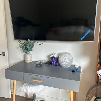 Desk & TV wall mount brackets 