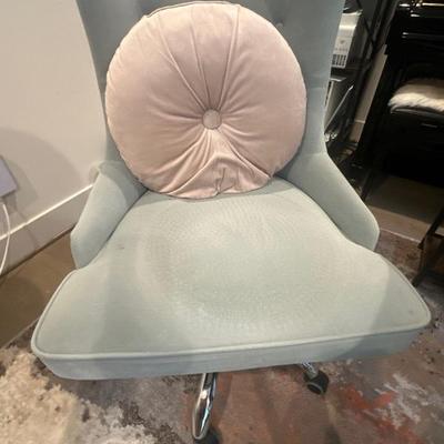 Desk chair