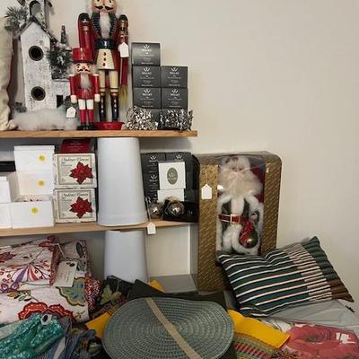 Sale Photo Thumbnail #26