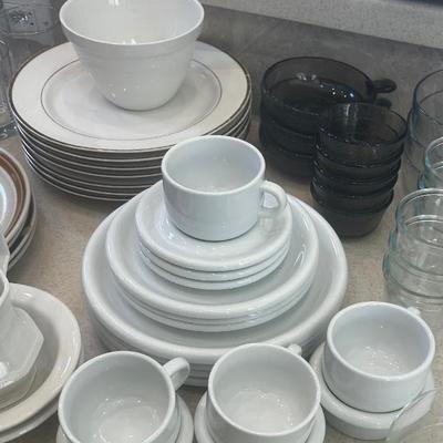 Dishware