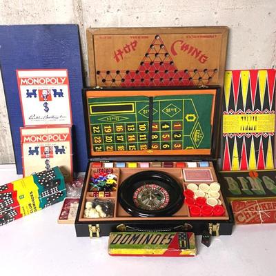 Vintage Games With Monopoly, Chinese Checkers With Marbles, Dominos And More 