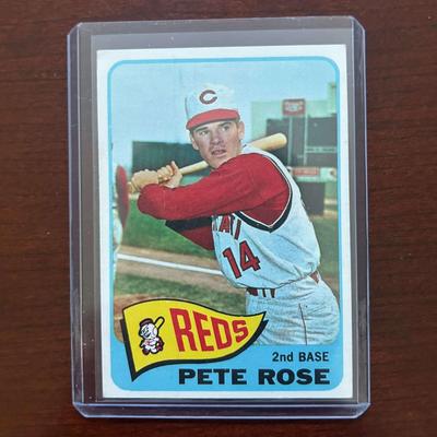 1965 Topps Baseball Card. Pete Rose #207