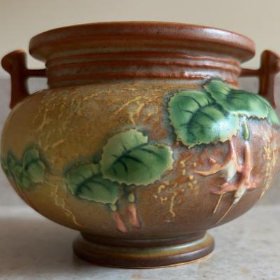 Roseville Pottery Fuchsia Vase, 1940s