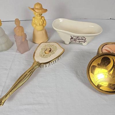 Vintage vanity and dresser items