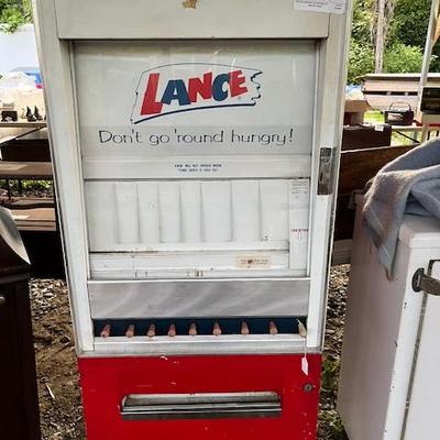 Sale Photo Thumbnail #7: Lance Vending Machine