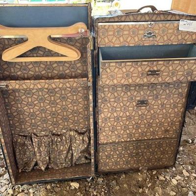 Sale Photo Thumbnail #12: Antique Trunk