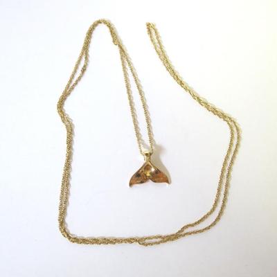 Banzhaf 14KP Gold Whale Tail Pendant and Chain