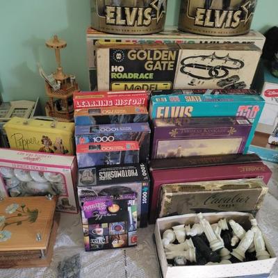 Sale Photo Thumbnail #174