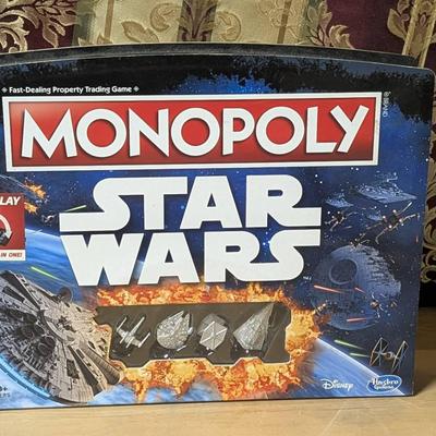 Star Wars Monopoly Open & Play Board Game Disney Hasbro 2015