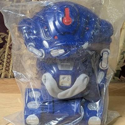 1998 Lost In Space Collectibles Robot Sealed in bag New Vintage