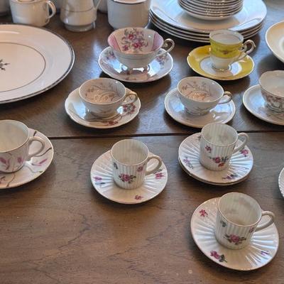 Sale Photo Thumbnail #536