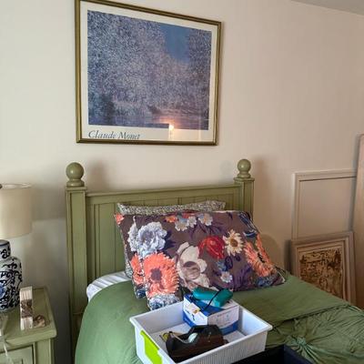 Sale Photo Thumbnail #69