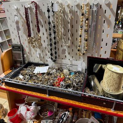 Sale Photo Thumbnail #147