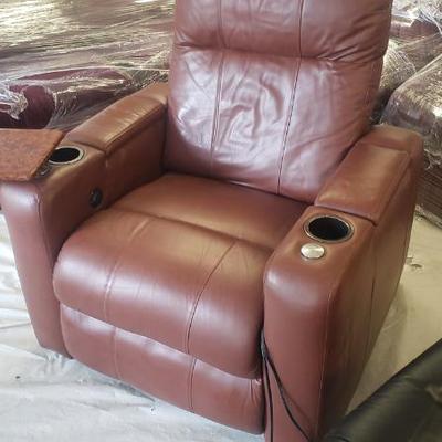 Sale Photo Thumbnail #69: Theater chair
