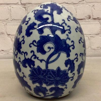 Chinese Blue & White Chinoiserie Porcelain Egg