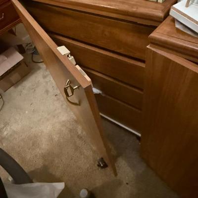 Sale Photo Thumbnail #91