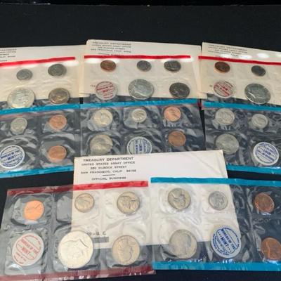 De241 four 1969 us coin mint sets