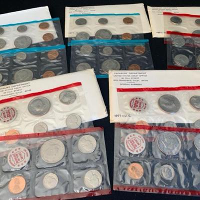 De239 five uncirculated us coin sets 1971