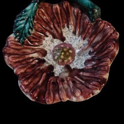 Sale Photo Thumbnail #45: Vintage Italian Glass Dish, hand painted. Marked Italy 8807