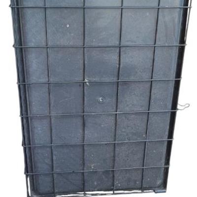 Sale Photo Thumbnail #70: Small/Medium Collapsible Dog Crate. Double door