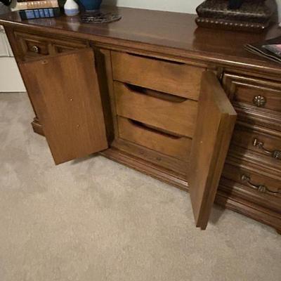 Sale Photo Thumbnail #373