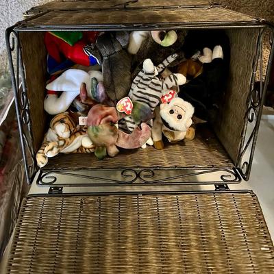 Sale Photo Thumbnail #74: Beanie babies