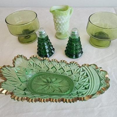 Green Glass  Serving