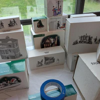 Sale Photo Thumbnail #109: Charles Dickens Christmas ceramics