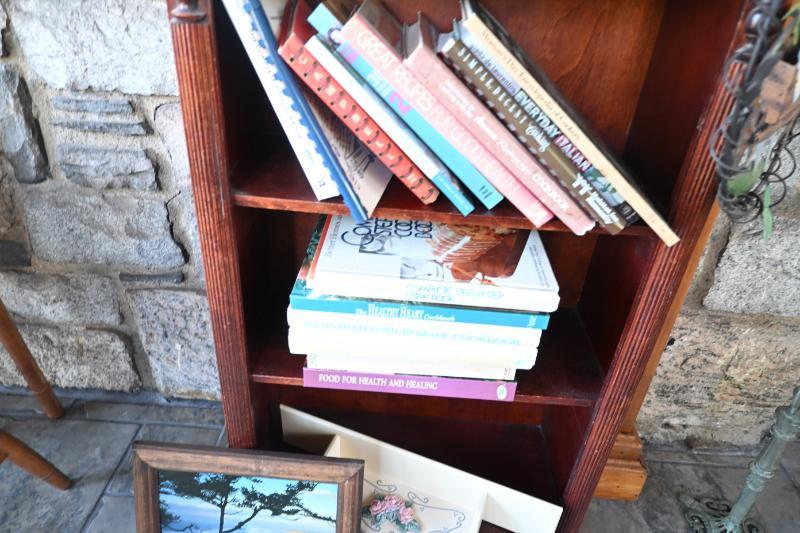 Sale Photo Thumbnail #204