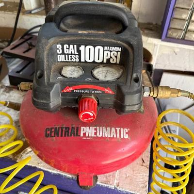 Sale Photo Thumbnail #303