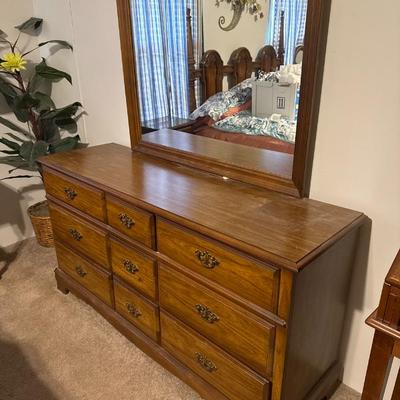 Sale Photo Thumbnail #246