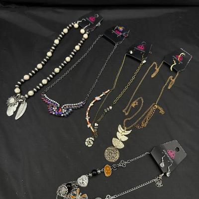 Sale Photo Thumbnail #87