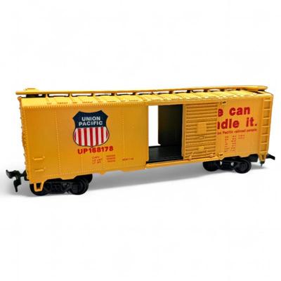 Sale Photo Thumbnail #117: Union Pacific UP 168178 HO Scale Bachmann Boxcar