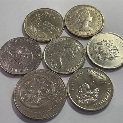 Sale Photo Thumbnail #17: 7 Coin Lot (Foreign)