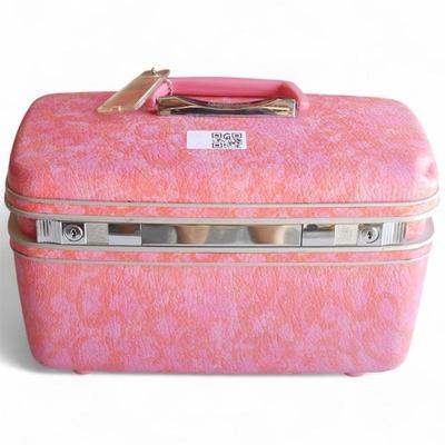 Sale Photo Thumbnail #58: Vintage Samsonite Silhouette Pink Train Case, 1960s