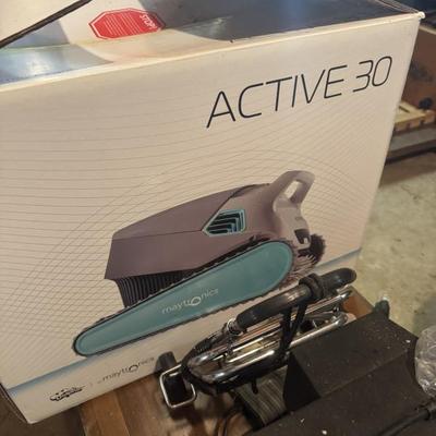 Sale Photo Thumbnail #199: NEW in Box 