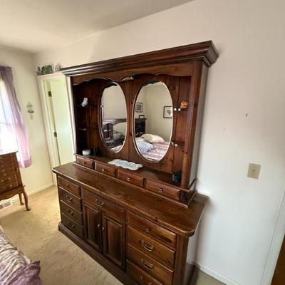Sale Photo Thumbnail #146