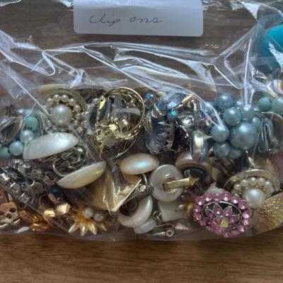 Sale Photo Thumbnail #963
