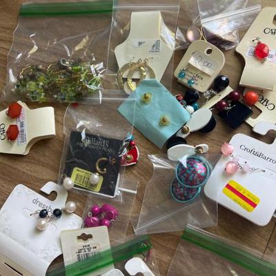 Sale Photo Thumbnail #1072